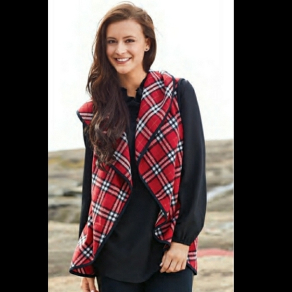 Mud Pie | Red Black Tartan Plaid Vest One Size 🍁